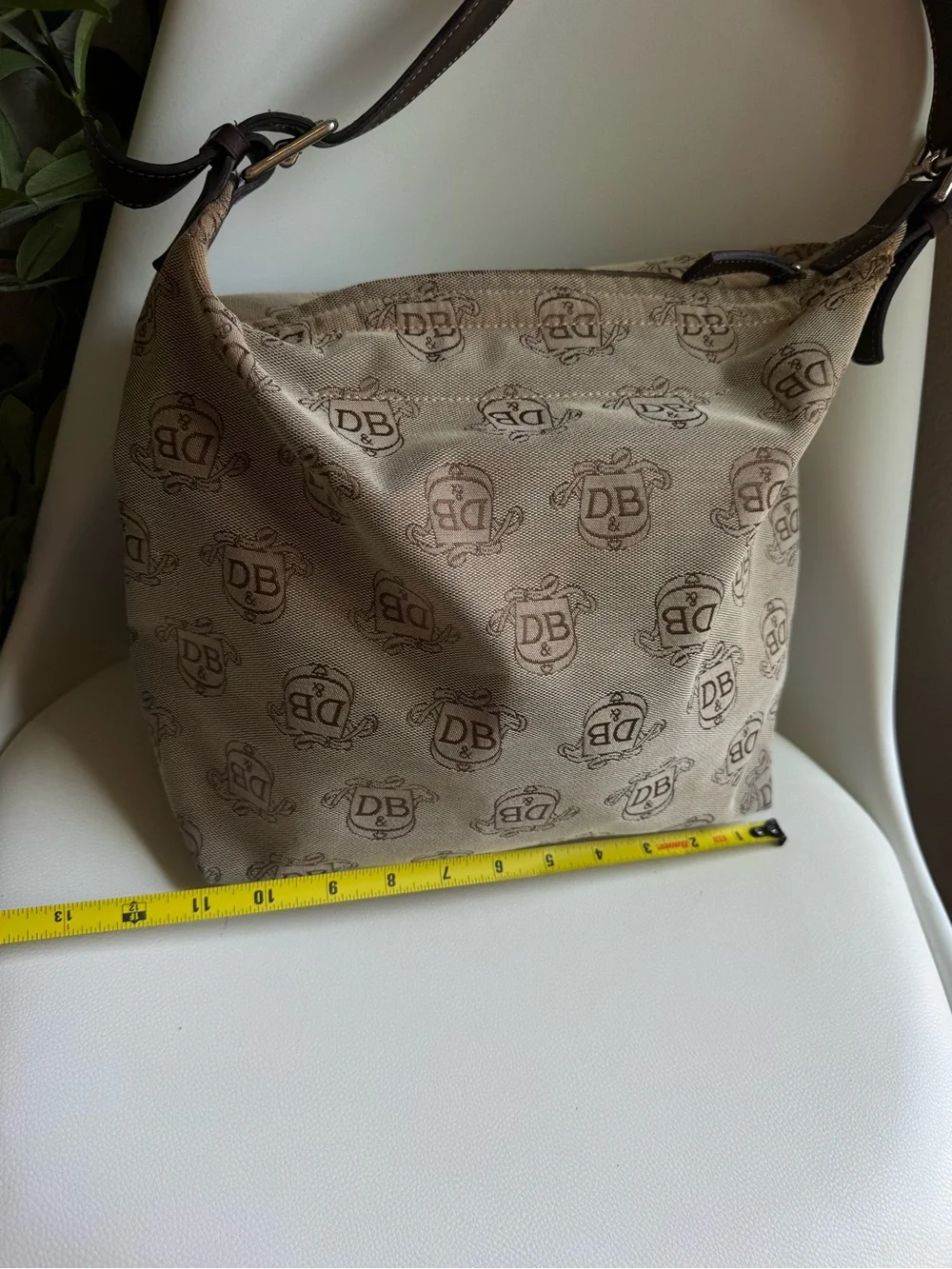 Dooney & Bourke DB Monogram Hobo Shoulder Bag Brown Leather Y2K Vintage J960760